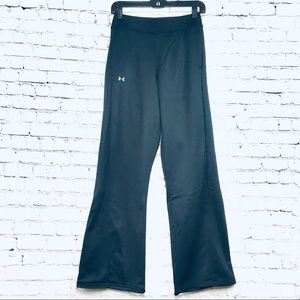 Under Armour athletic jogging pants black Small